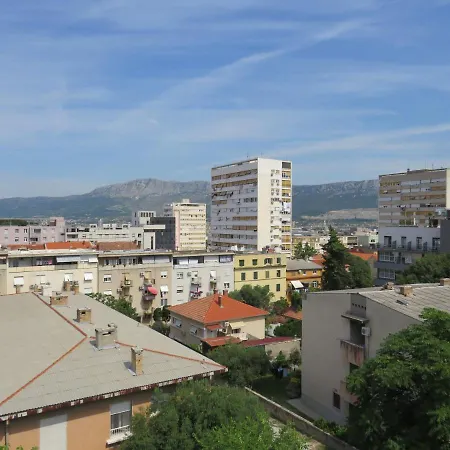 Apartment Good View Split
